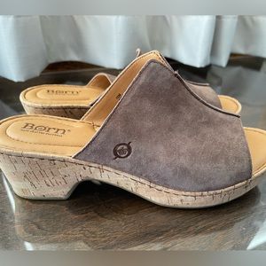 ***PRICE DROP! *** Women’s Born slide-on mules; size 10.